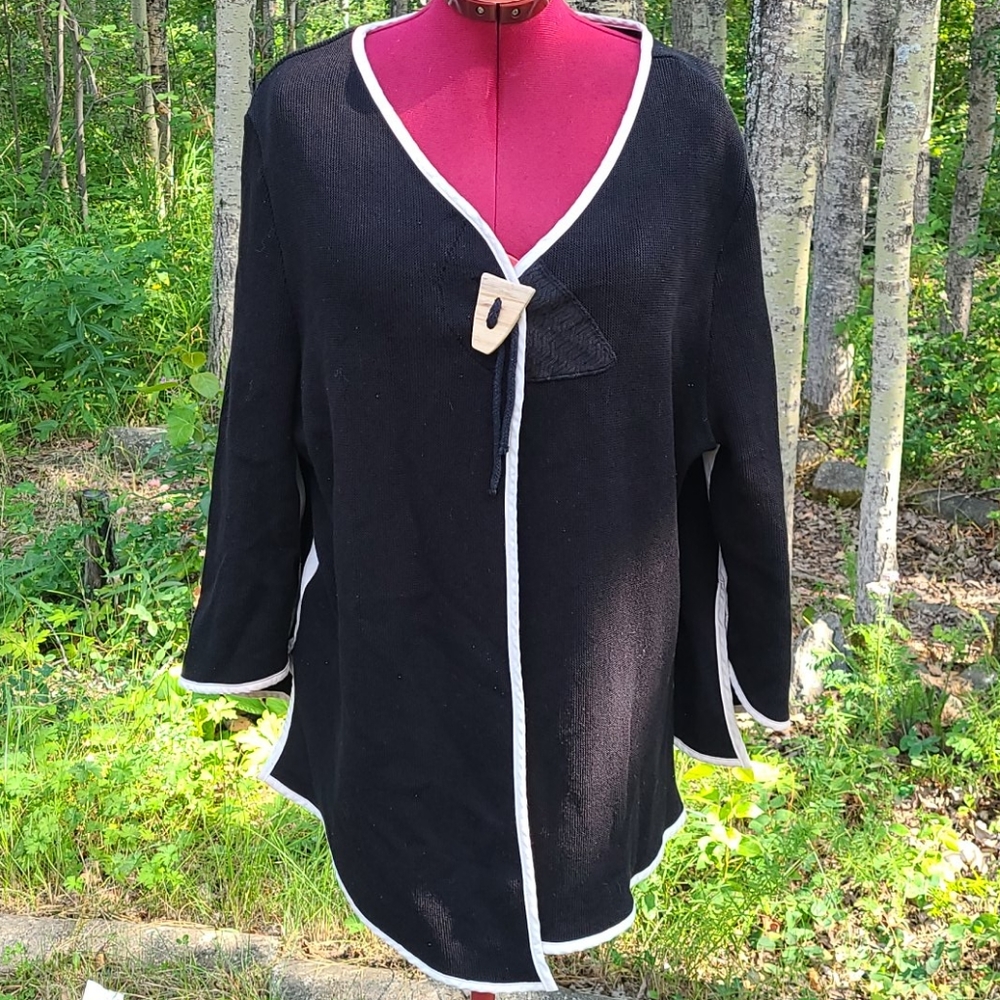 Knit Cardigan with Contrasting Trim & Front Detail